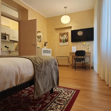 Cesarina - Centro * Καταντζάρο
